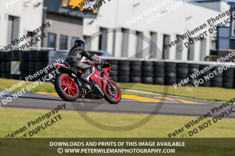 PJ Motorsport 2019;anglesey no limits trackday;anglesey photographs;anglesey trackday photographs;enduro digital images;event digital images;eventdigitalimages;no limits trackdays;peter wileman photography;racing digital images;trac mon;trackday digital images;trackday photos;ty croes